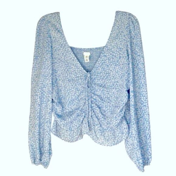 H & M Babydoll Smocked Coquette Powder Blue Floral Peasant Boho Blouse Size M - Picture 2 of 12